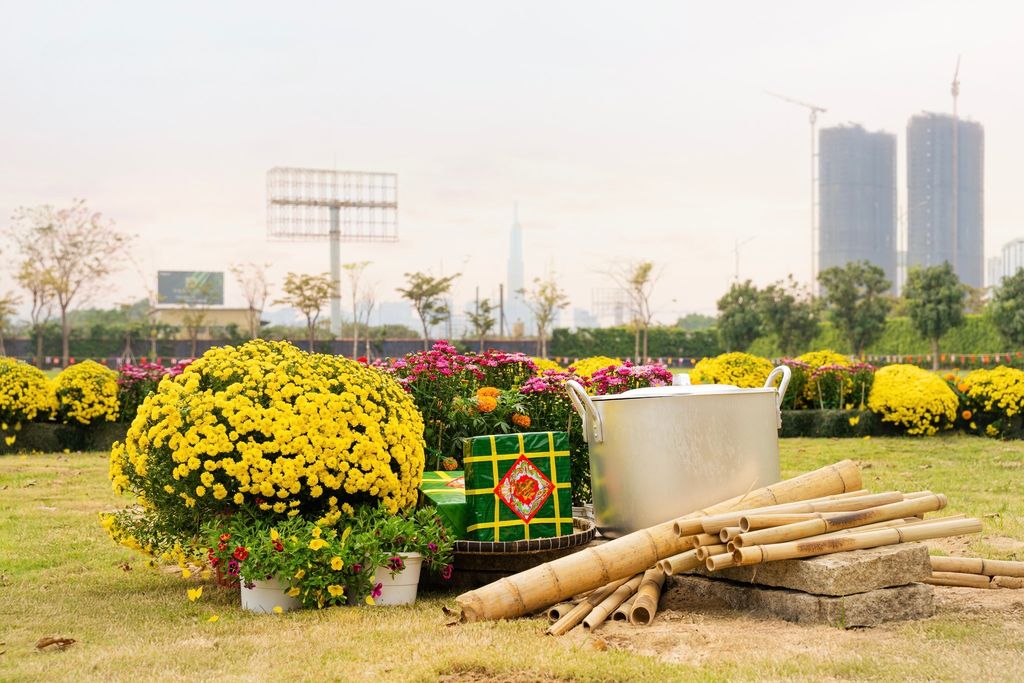 Trang trí tết TAS - The American School 2